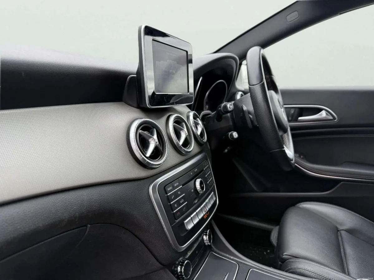 Mercedes-Benz CLA 180 SB Urban A 5DR Auto - Image 4