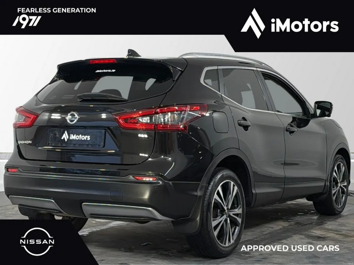 Nissan Qashqai 1.5 DSL SV Premium SS 18 4DR - Image 3