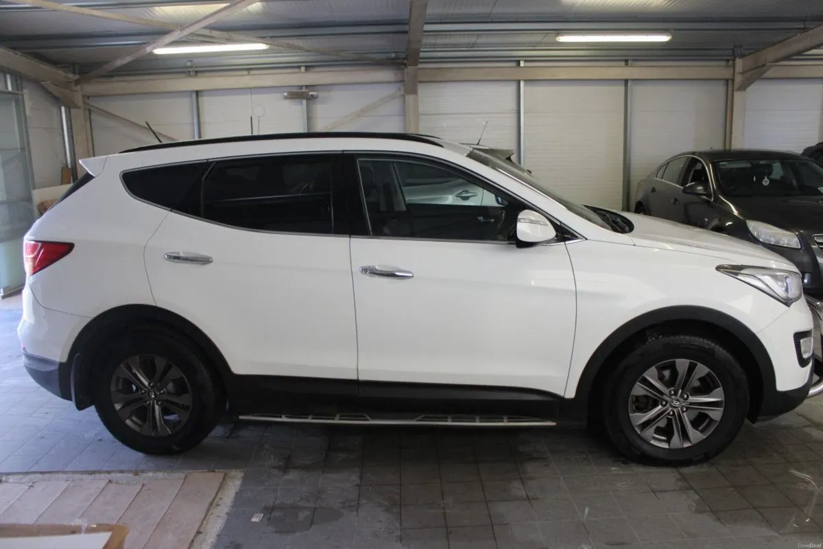 Hyundai Santa Fe 2.2 CRDi 4WD Executive - TENDER 4 - Image 4