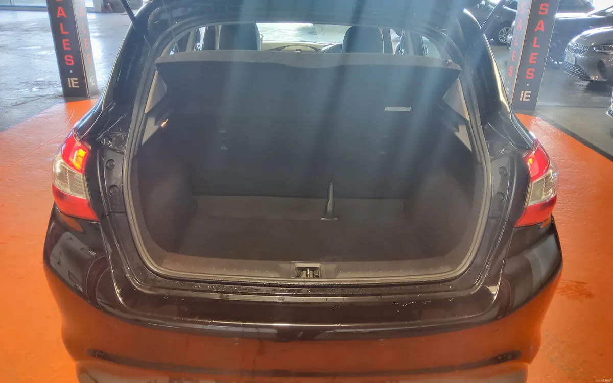 Nissan Pulsar 2017 - Image 4