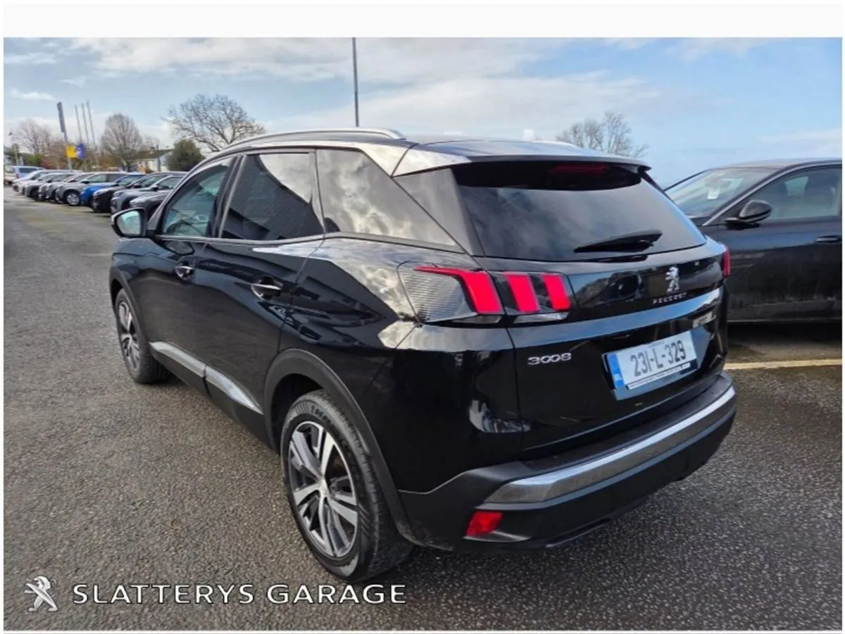 Peugeot 3008 1.5 BlueHDi 130bhp Allure - Image 4