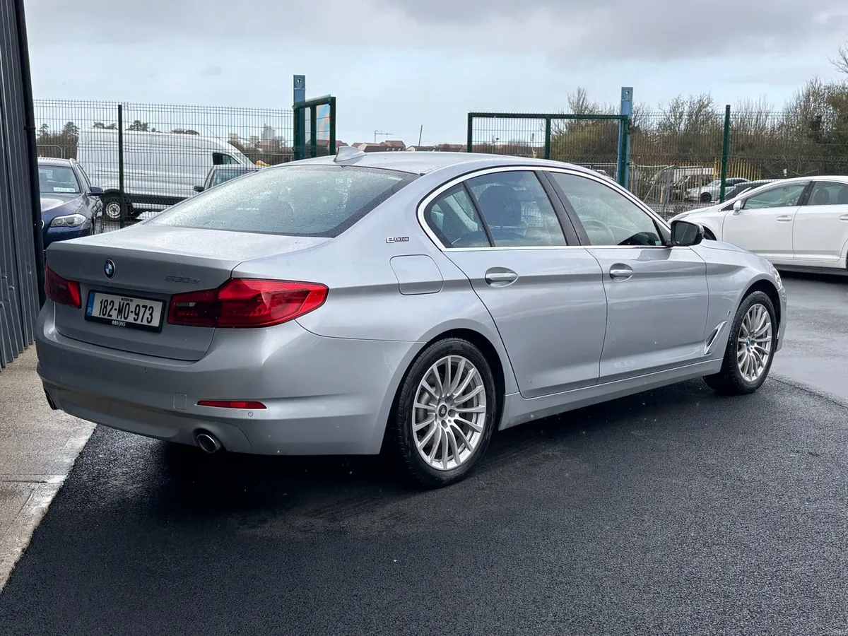 BMW 530e se - Image 4