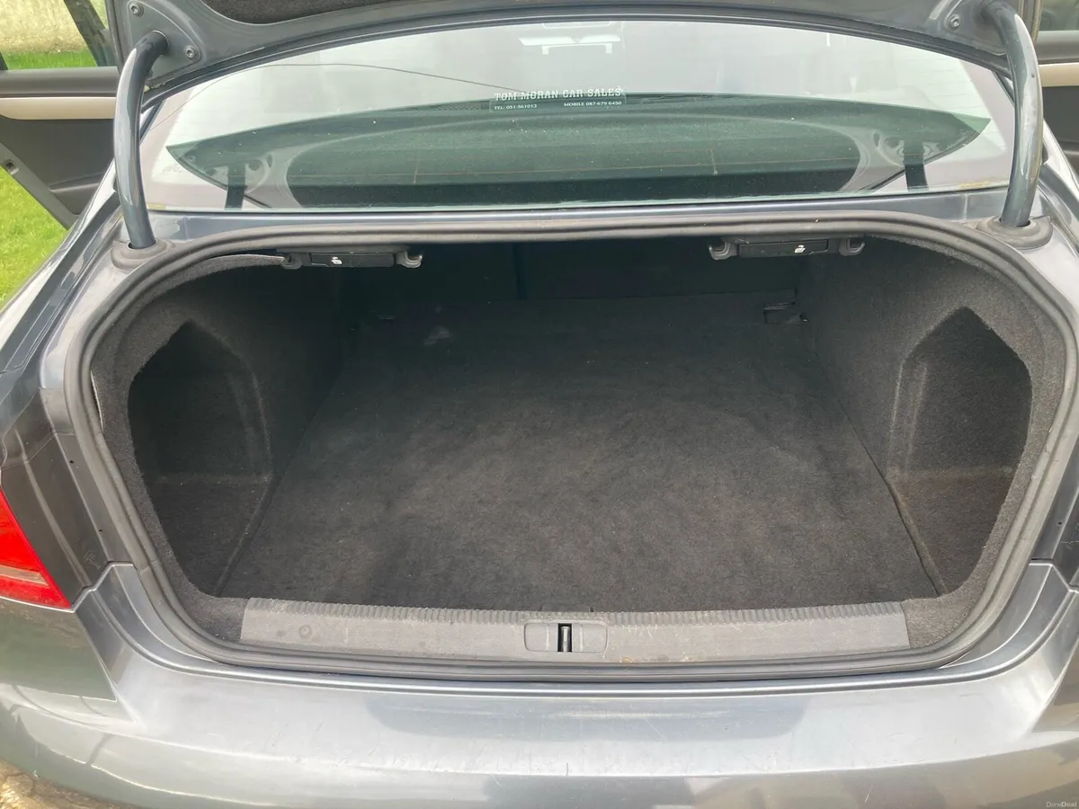 Volkswagen Passat 131 - Image 4