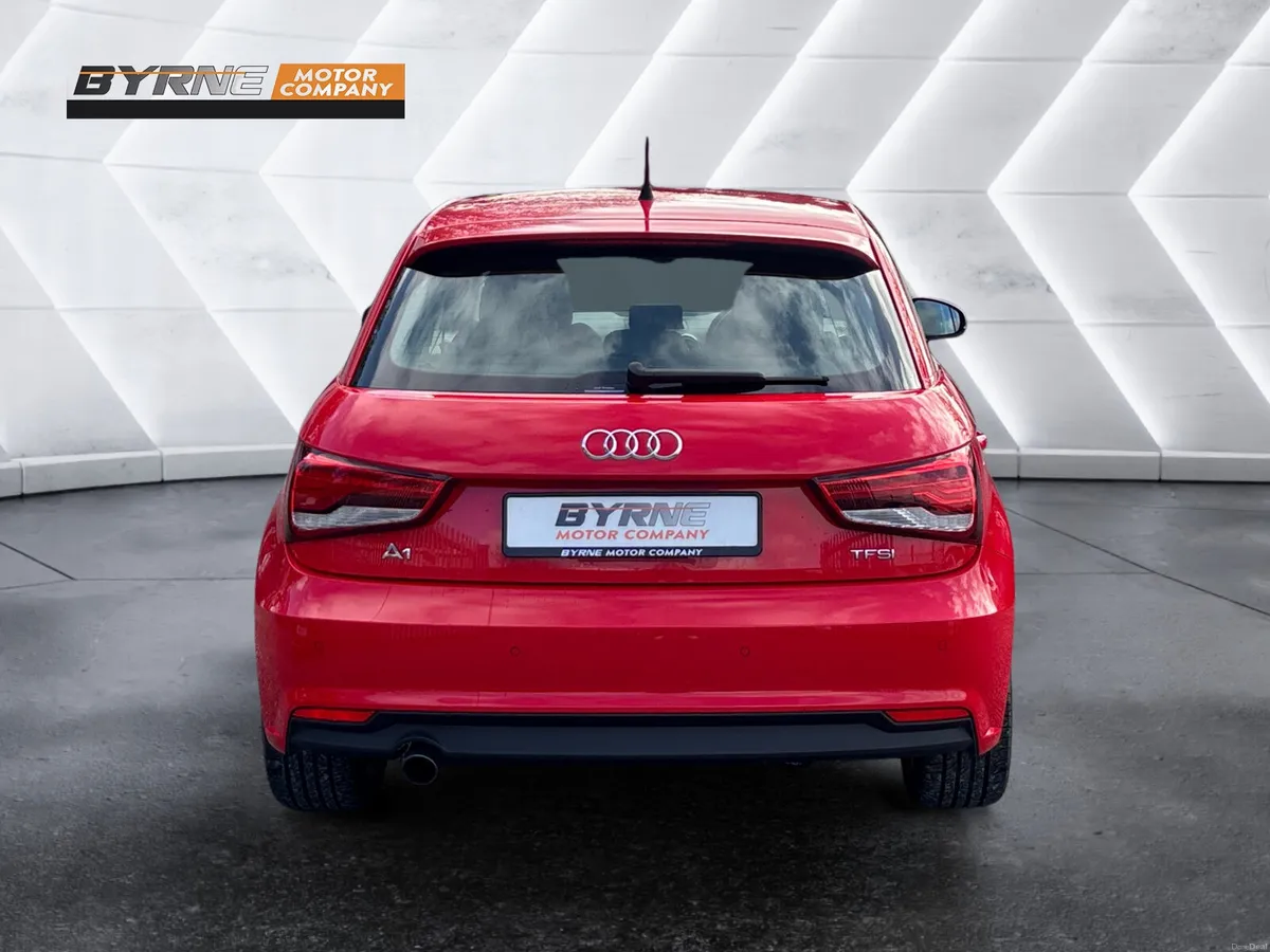 AUDI A1 1.0 TFSI AUTO 2016 - Image 4