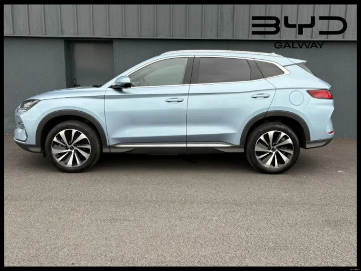 BYD SEAL U DM-i Boost 18.8kWh **80km EV Range** - Image 4