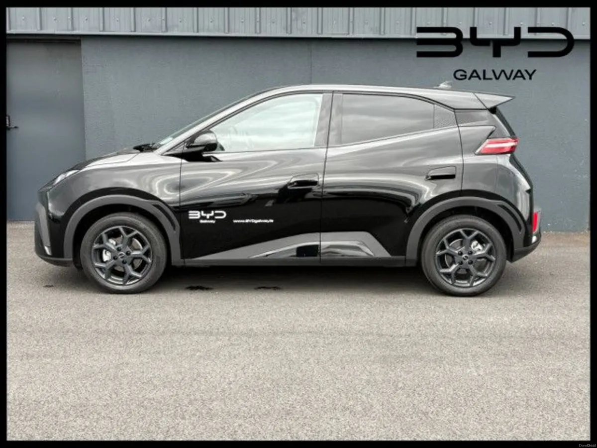 BYD DOLPHIN SURF Comfort 43.2kWh 155BHP - Image 4