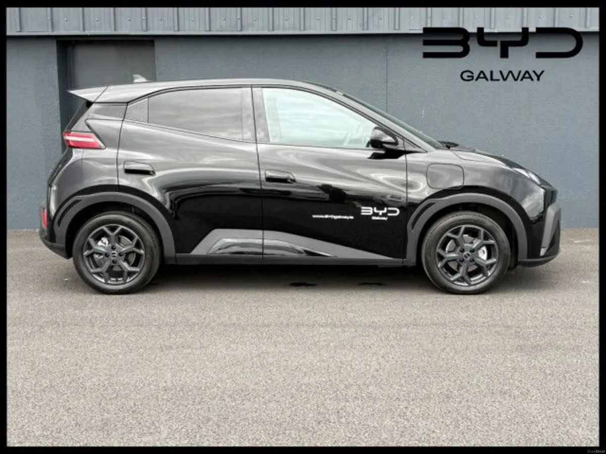 BYD DOLPHIN SURF Comfort 43.2kWh 155BHP - Image 3