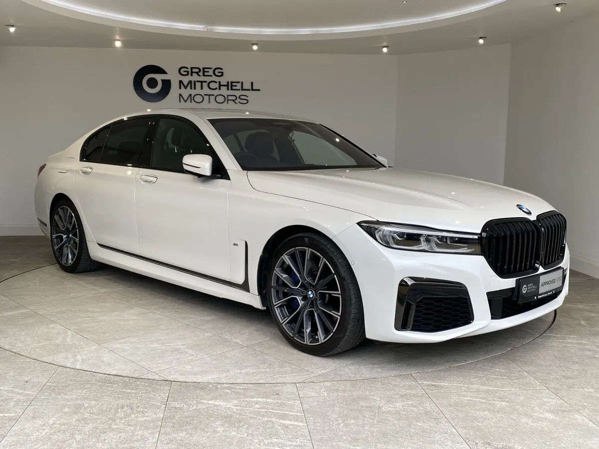 BMW 7-Series 2020 - Image 1