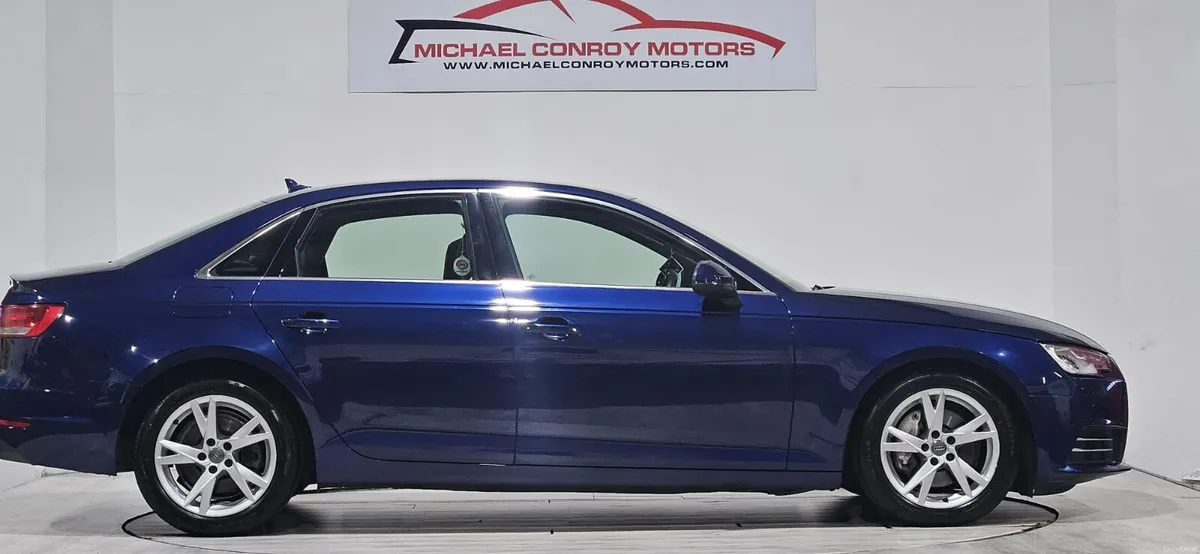 Audi A4 ULTRA SE  2016 - Image 3