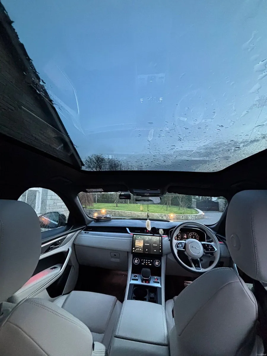 Jaguar F-Pace - Image 4