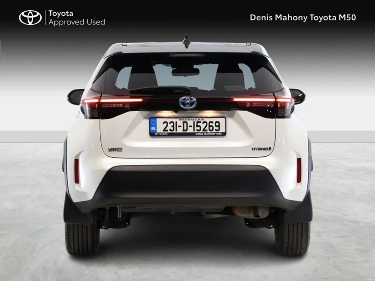 Toyota Yaris Cross Luna Sport Hybrid - Image 4