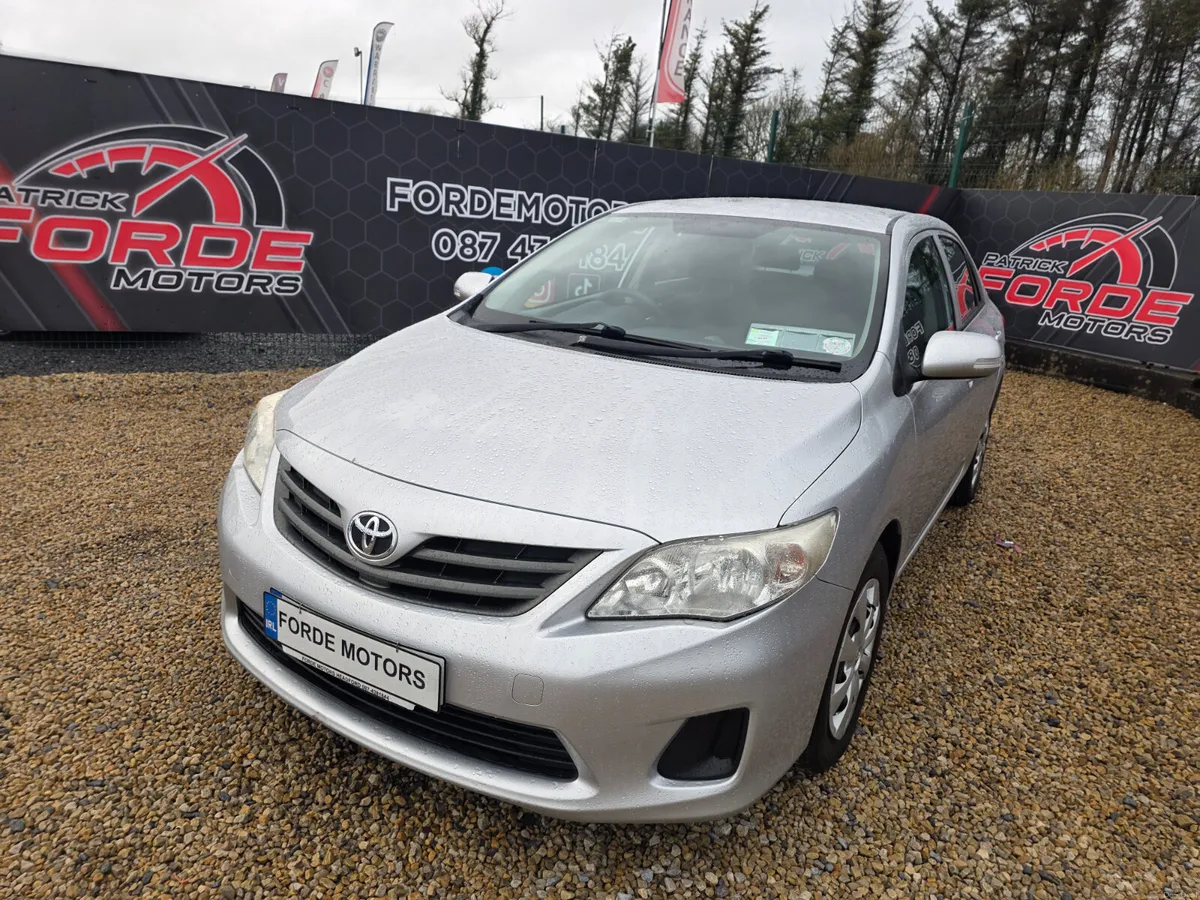 Toyota Corolla 2012 - Image 2