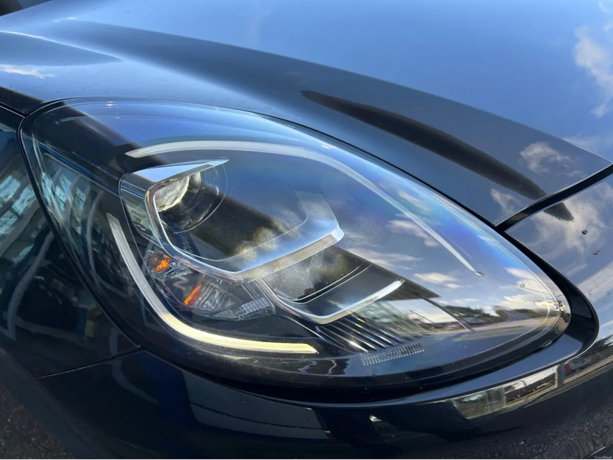 Ford Puma TITANIUM 5DR 1.0T 125 MHEV - Image 2