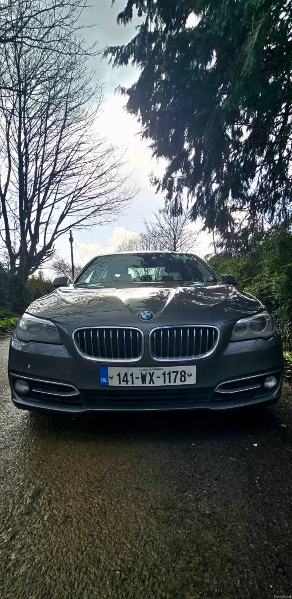 BMW 5 Series LUXURY. Lady owner. New NCT - Image 4