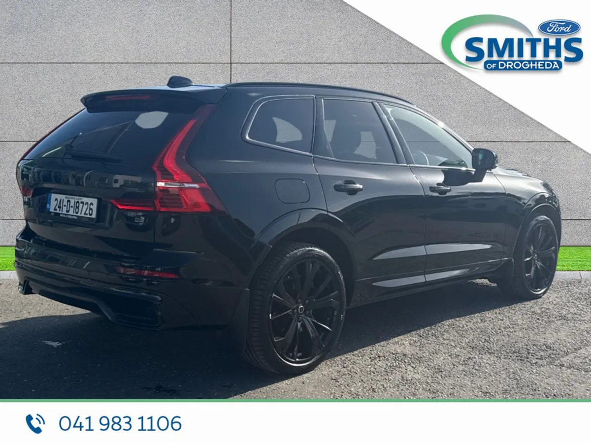 Volvo XC60 T6 PHEV PLUS  *AUTO* BLACK EDITION - Image 3