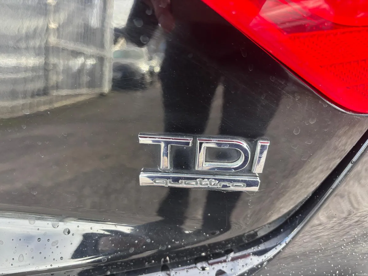 Audi A5 2013  S LINE  QUATTRO  COUPE - Image 3