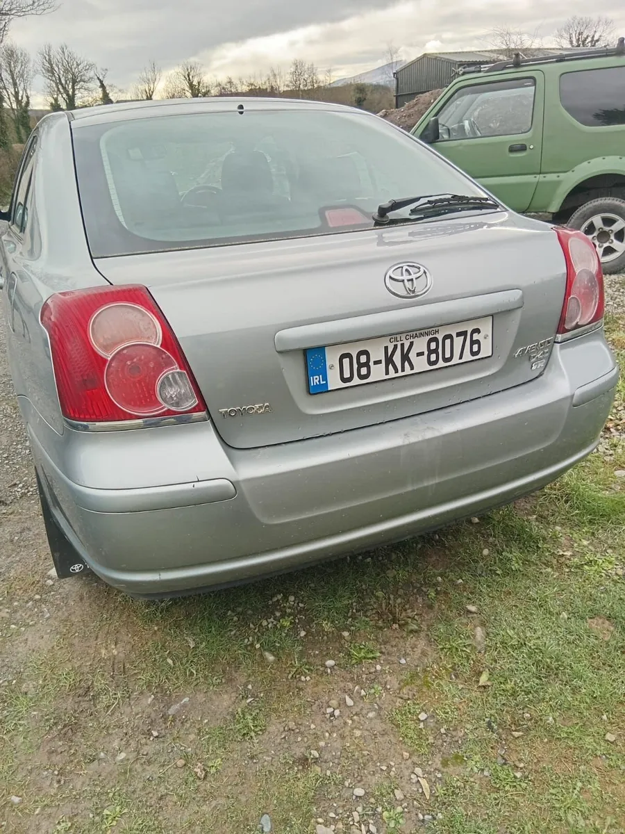 Toyota Avensis 2008 - Image 4