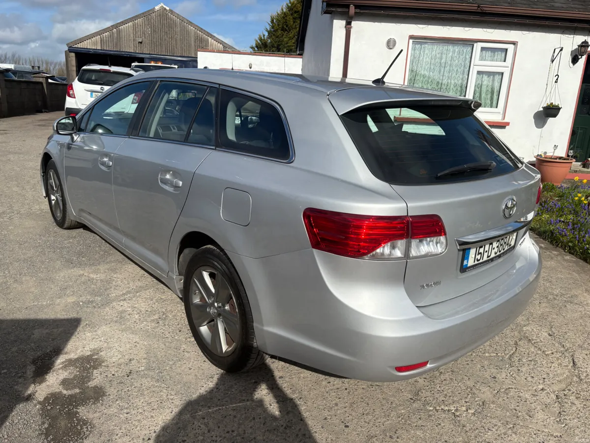 2015 Toyota Avensis NEW NCT TODAY 10/26 - Image 4
