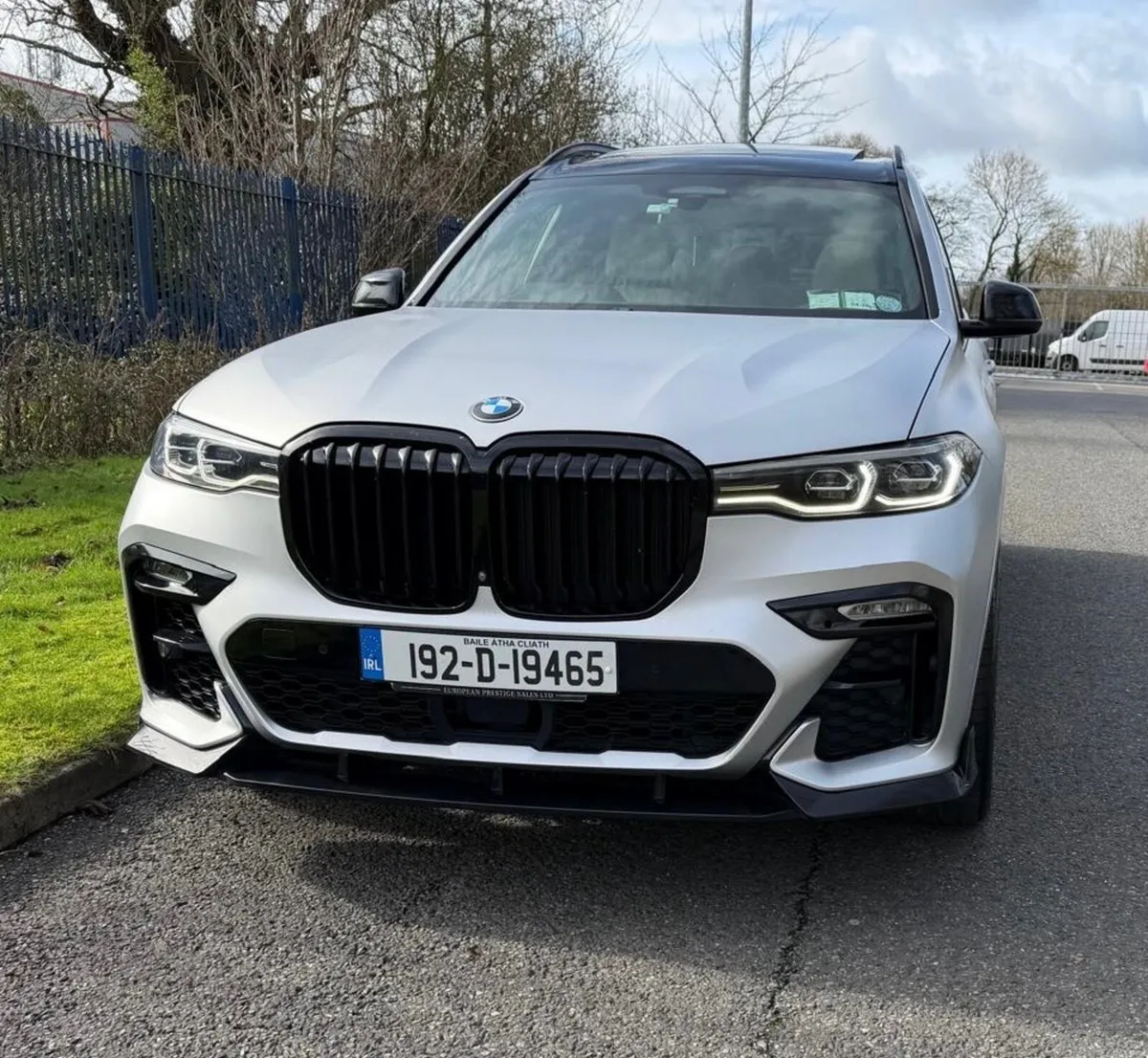 BMW X7 2019 M50D 3.0 6S TOP SPEC - Image 2