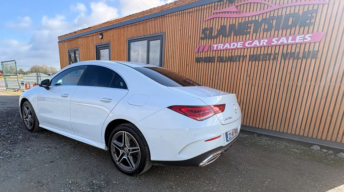 222 Mercedes-Benz CLA 1.3 Petrol - Image 2
