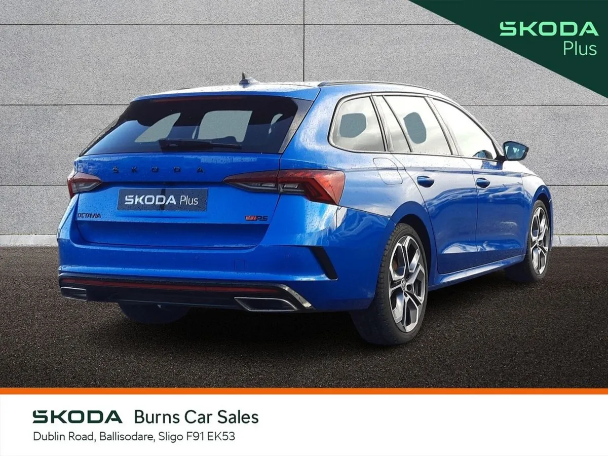Skoda Octavia Combi RS 2.0TDI 200HP DSG - Image 4