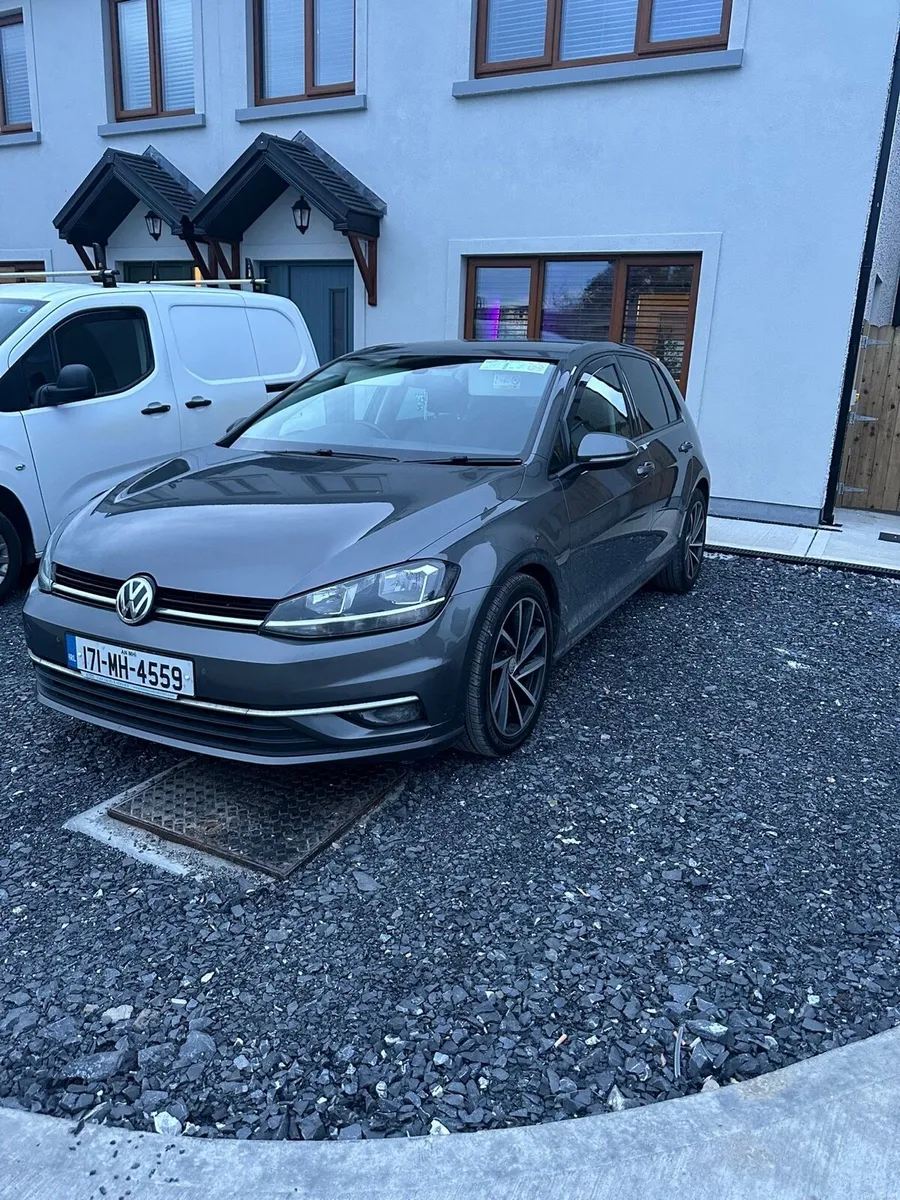 Volkswagen Golf - Image 4