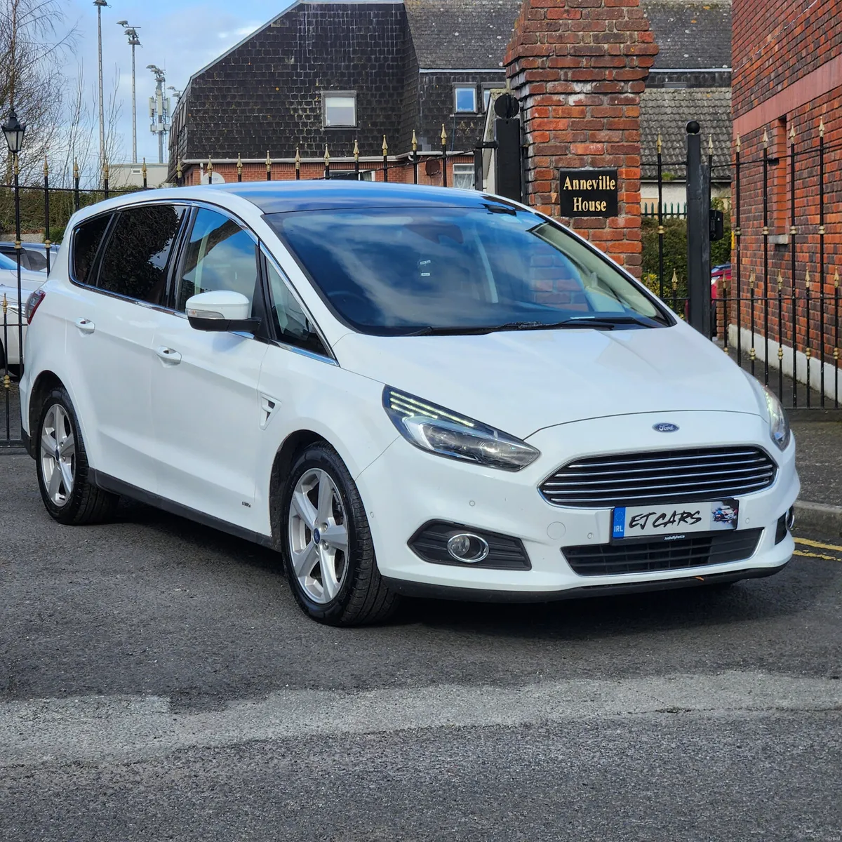 2018 Ford S-Max  Automatic 7seats - Image 1