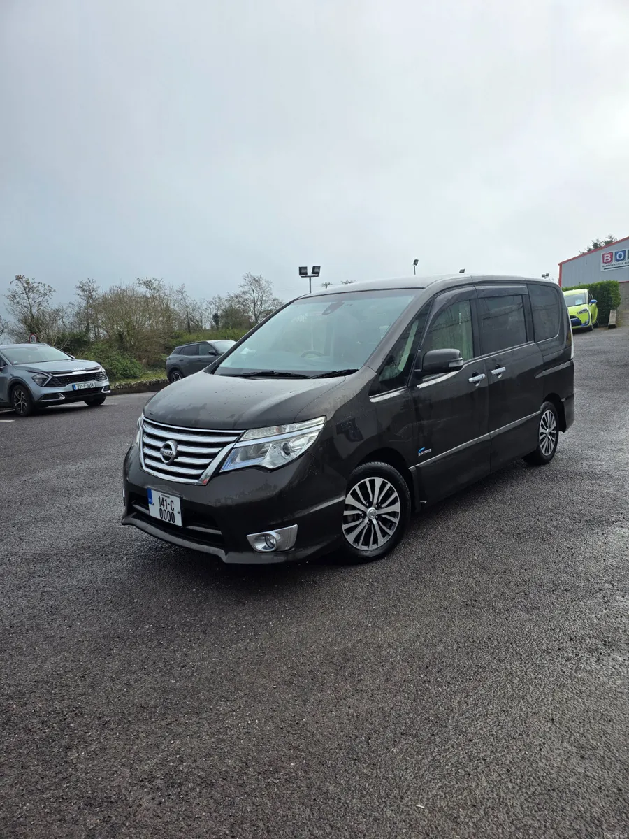 Nissan Serena 2014 - Image 2