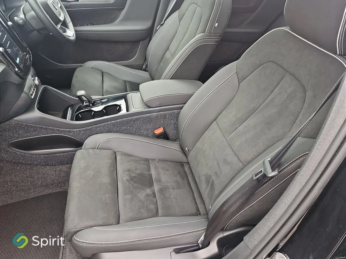 Volvo EX40 Fully Electric, Extended Range, Ultra, - Image 4