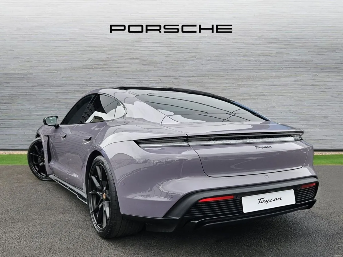 Porsche Taycan Black Edition - Image 2