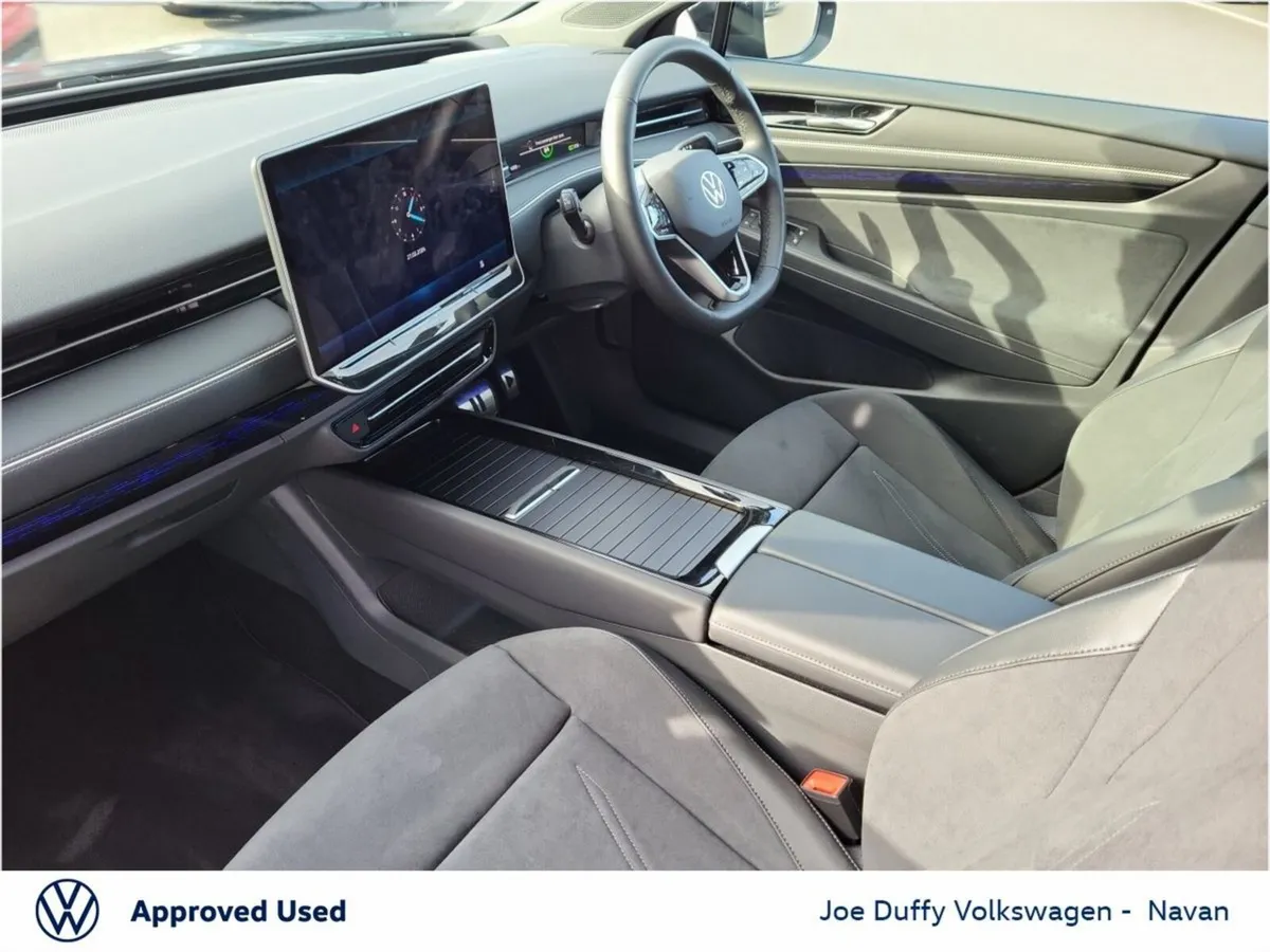 Volkswagen ID.7 PRO PLUS 77KWH 286HP AUTO - Image 4