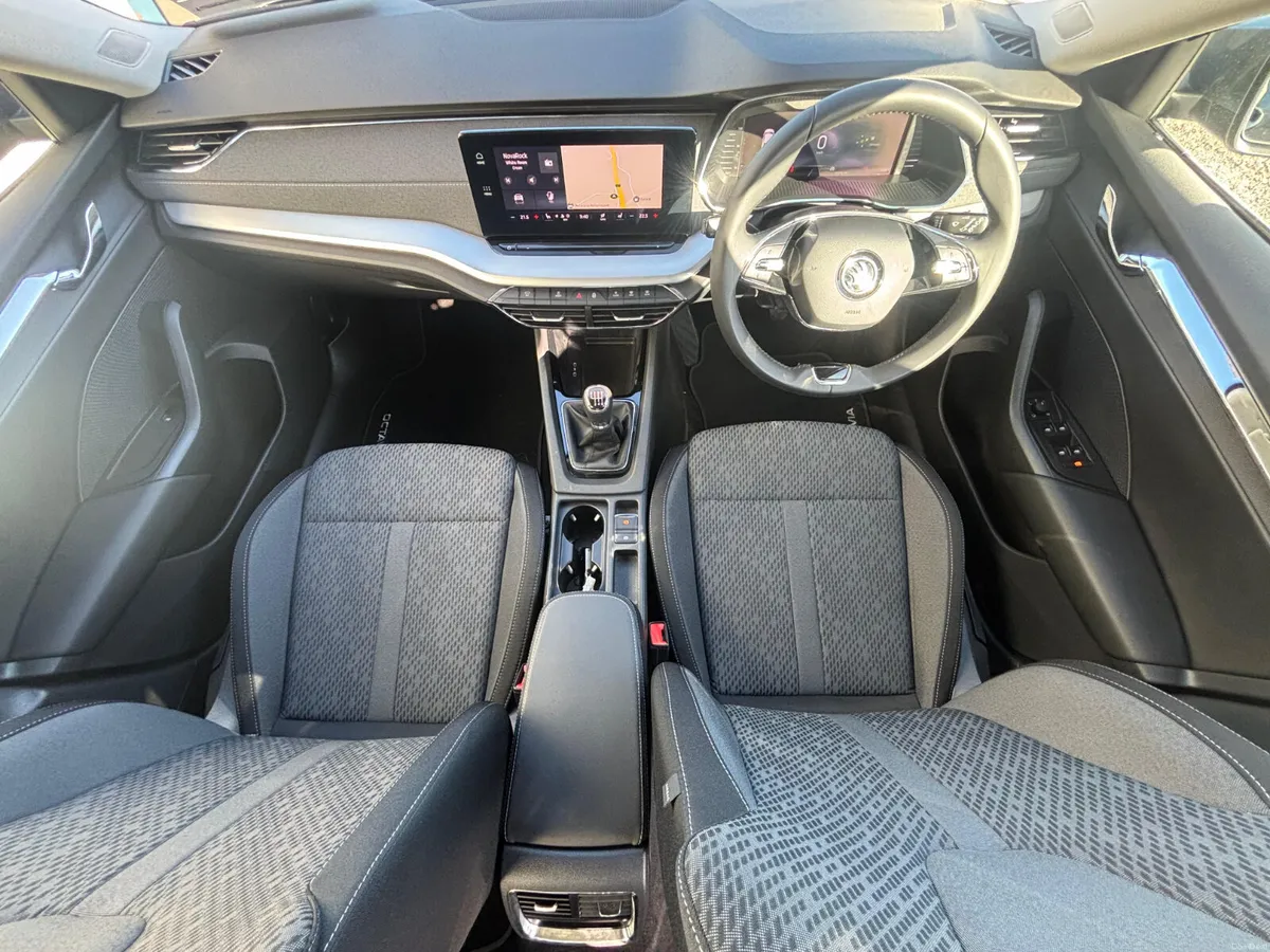 Skoda Octavia 2024 - Image 4