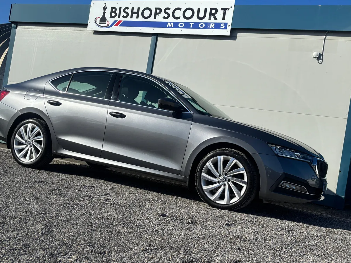 Skoda Octavia 2024 - Image 3