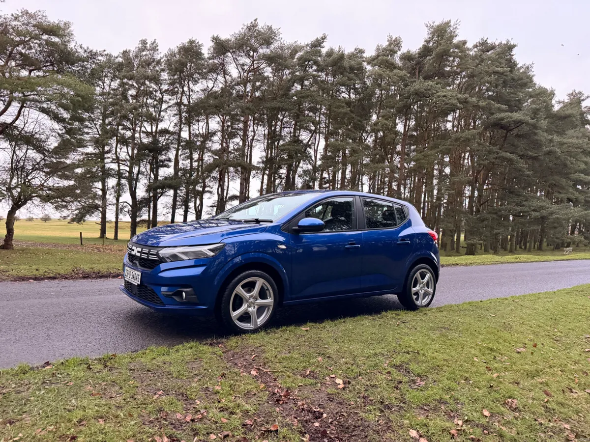 Dacia Sandero 2023 Automatic - Image 3
