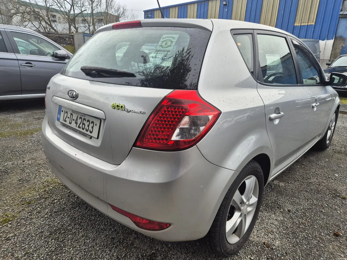 Mint Kia Ceed 2012 - Image 4