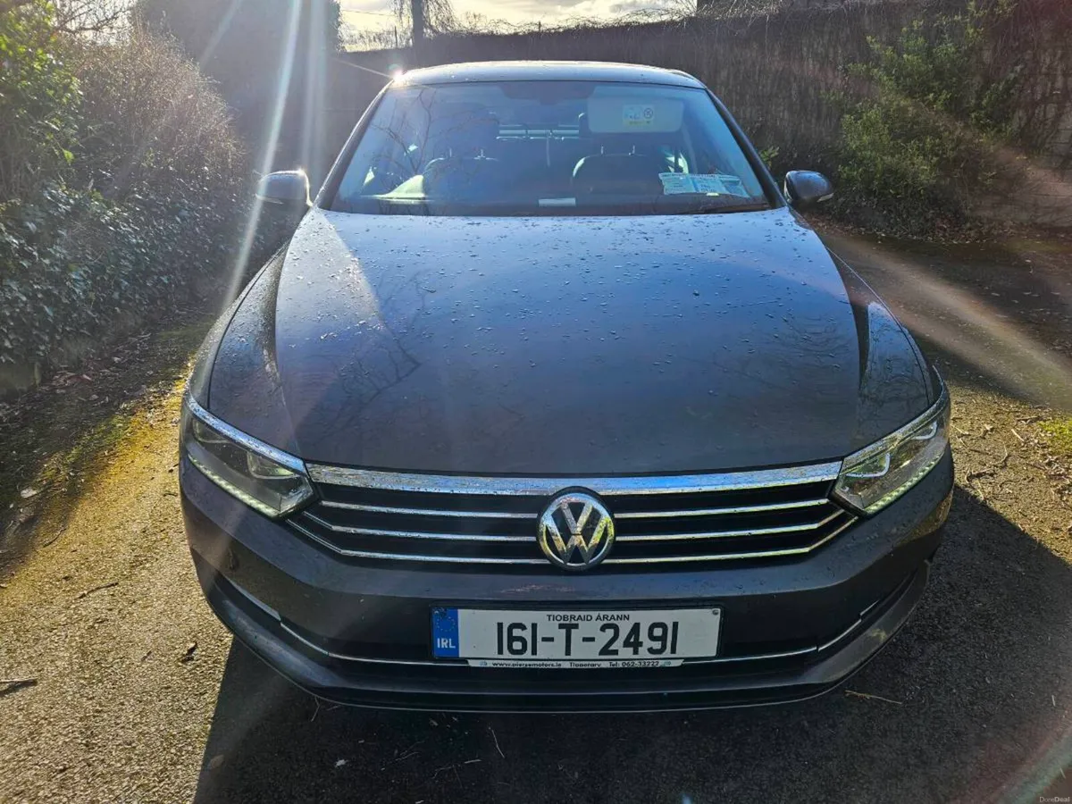 Volkswagen passat high spec - Image 2