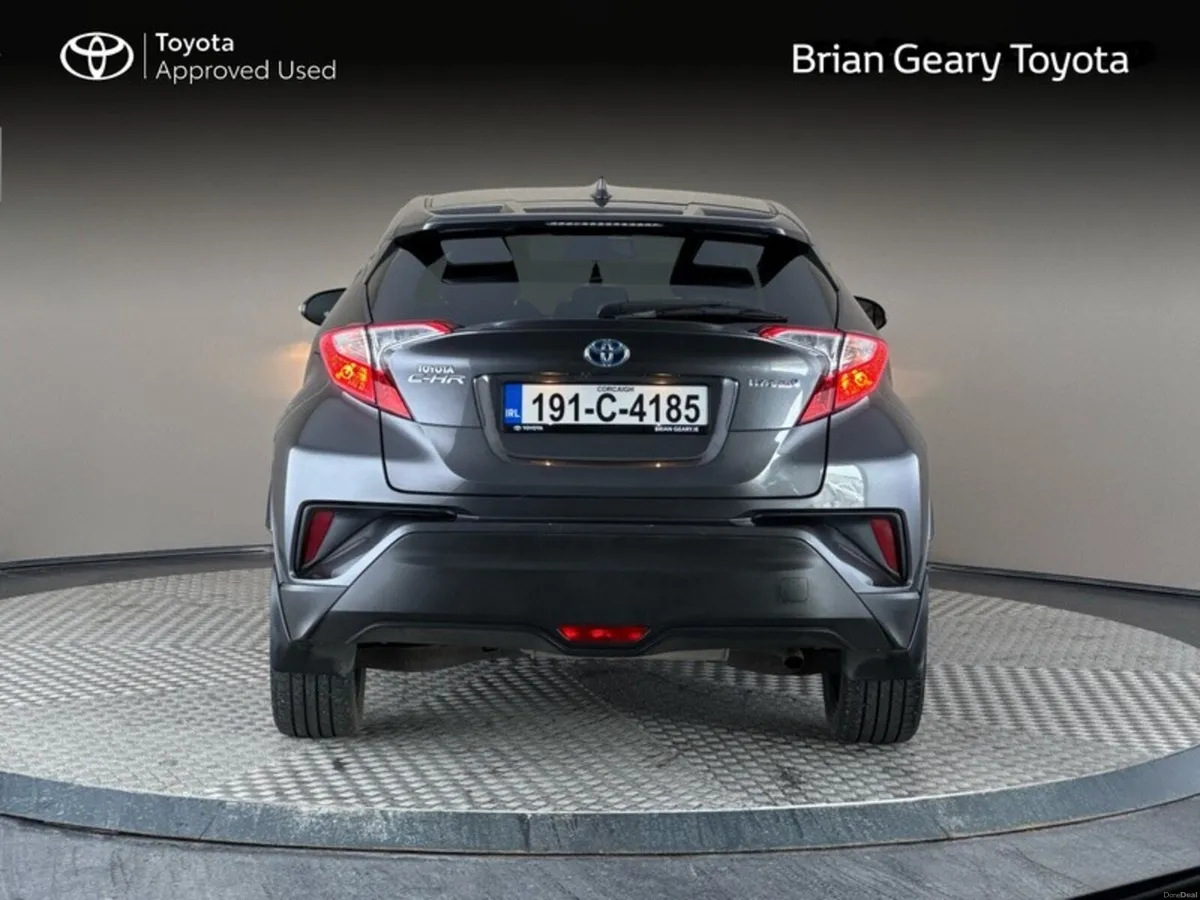 Toyota C-HR HYBRID SPORT - Image 4