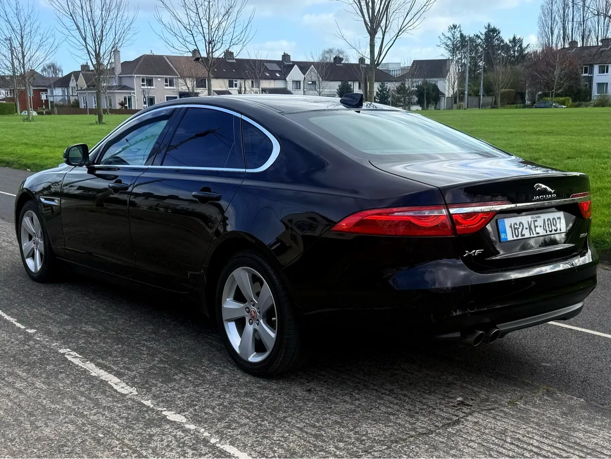 162 Jaguar XF High Spec Automatic New NCT and TAX - Image 4