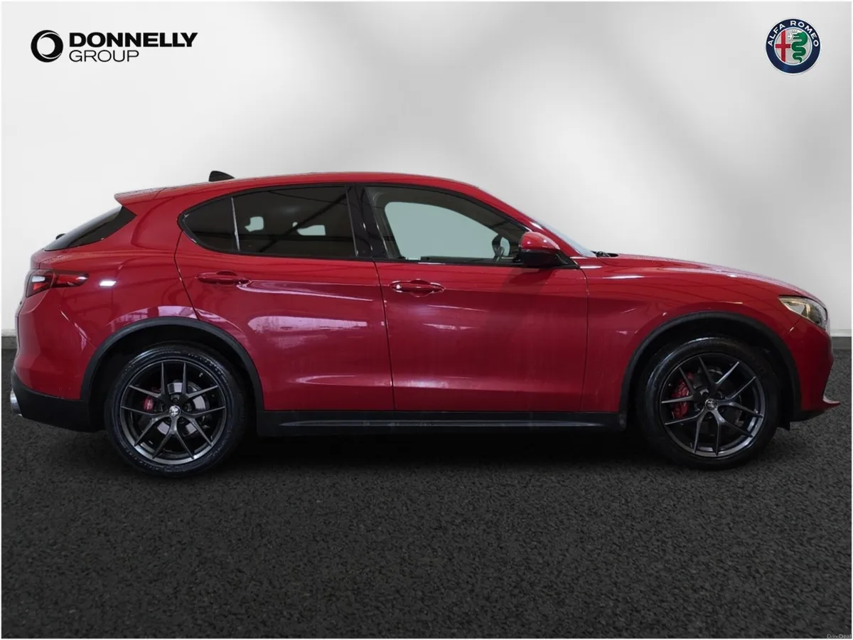 Alfa Romeo Stelvio Estate Special Edition Milano - Image 3