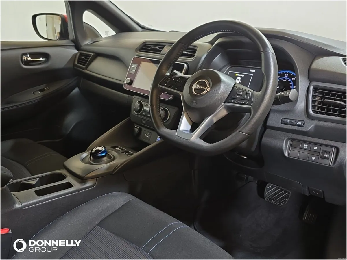 Nissan LEAF Leaf Hatchback Acenta - Image 4