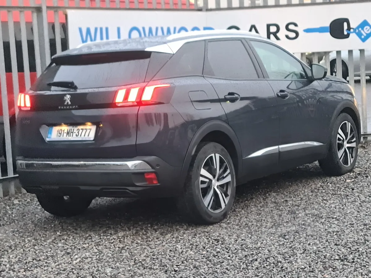 Peugeot 3008 1.5hdi allure 2019 - Image 2