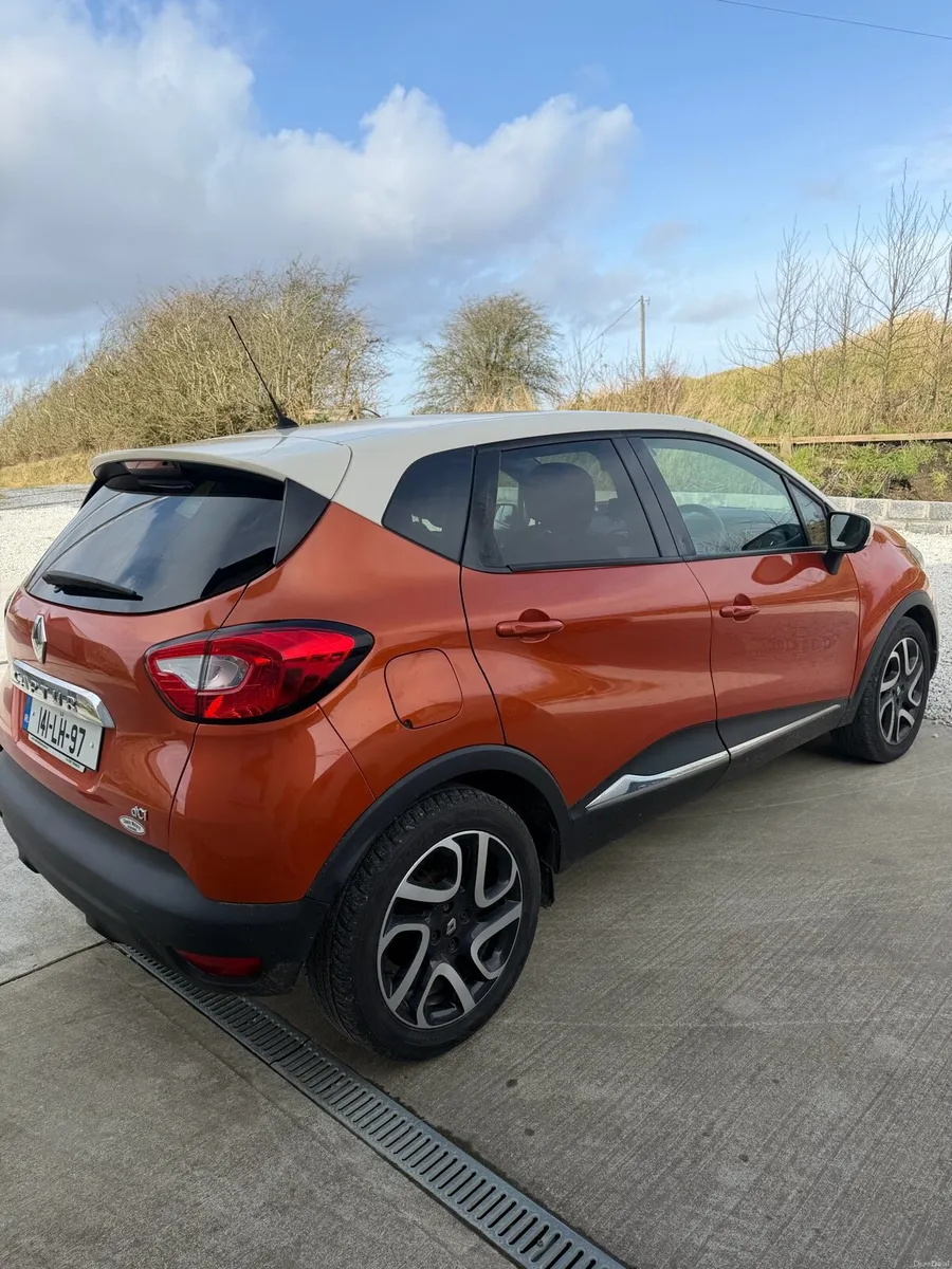 Captur 2014 - Image 1