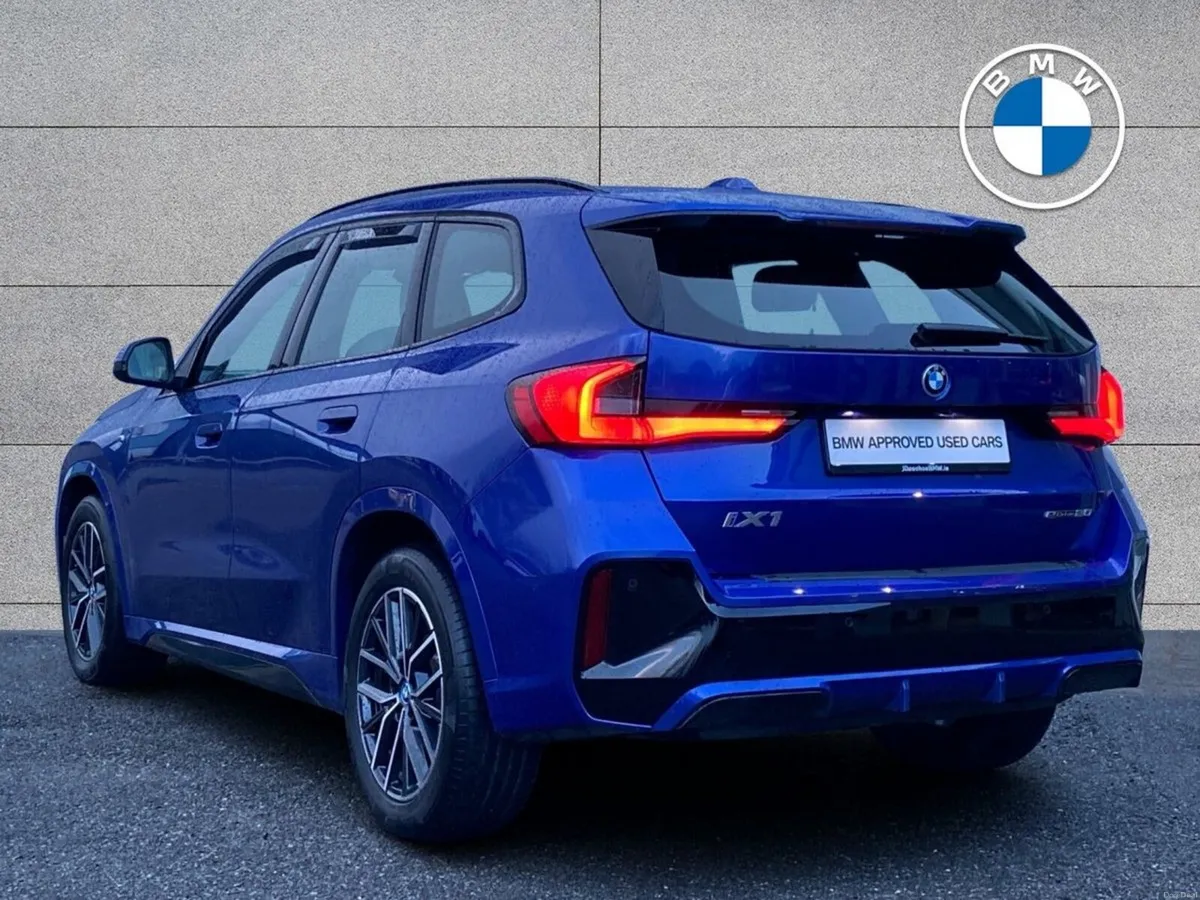 BMW iX1 eDrive20 M Sport - Image 3