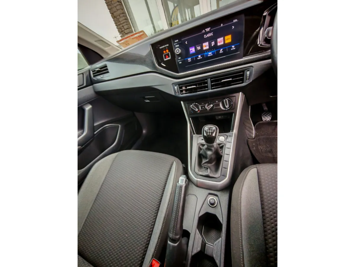 Volkswagen Taigo EDITION 75 1.0 TSI 95BHP MANUAL 5 - Image 4