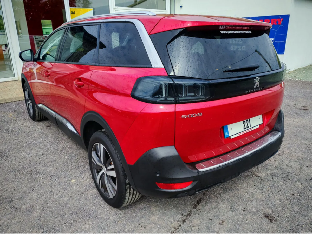 Peugeot 5008 ALLURE BLUEHDI S/S - Image 6