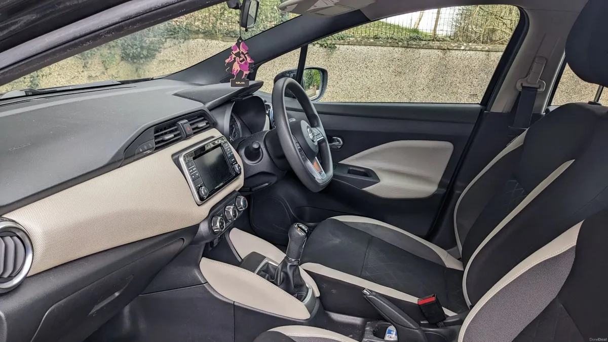 Nissan Micra 1.0 SV Black - Image 4
