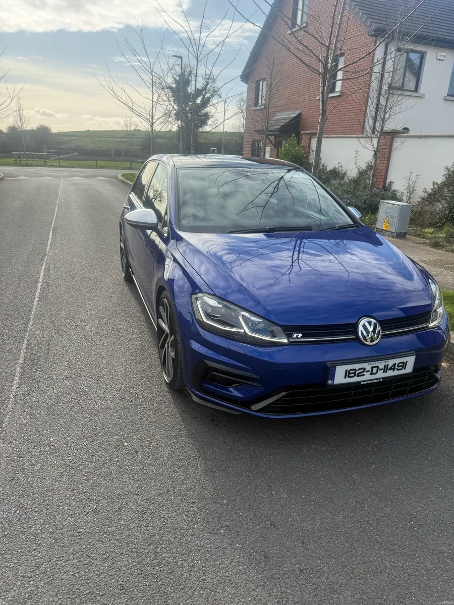 Volkswagen Golf R - Image 3