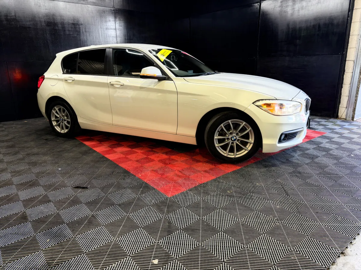 2016 BMW 1 Series 5d 118I STYLE - Image 3