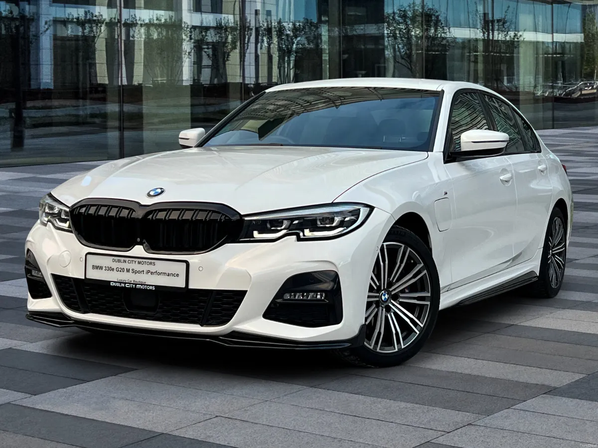 BMW 330e G20 M Sport iPerformance - Image 3