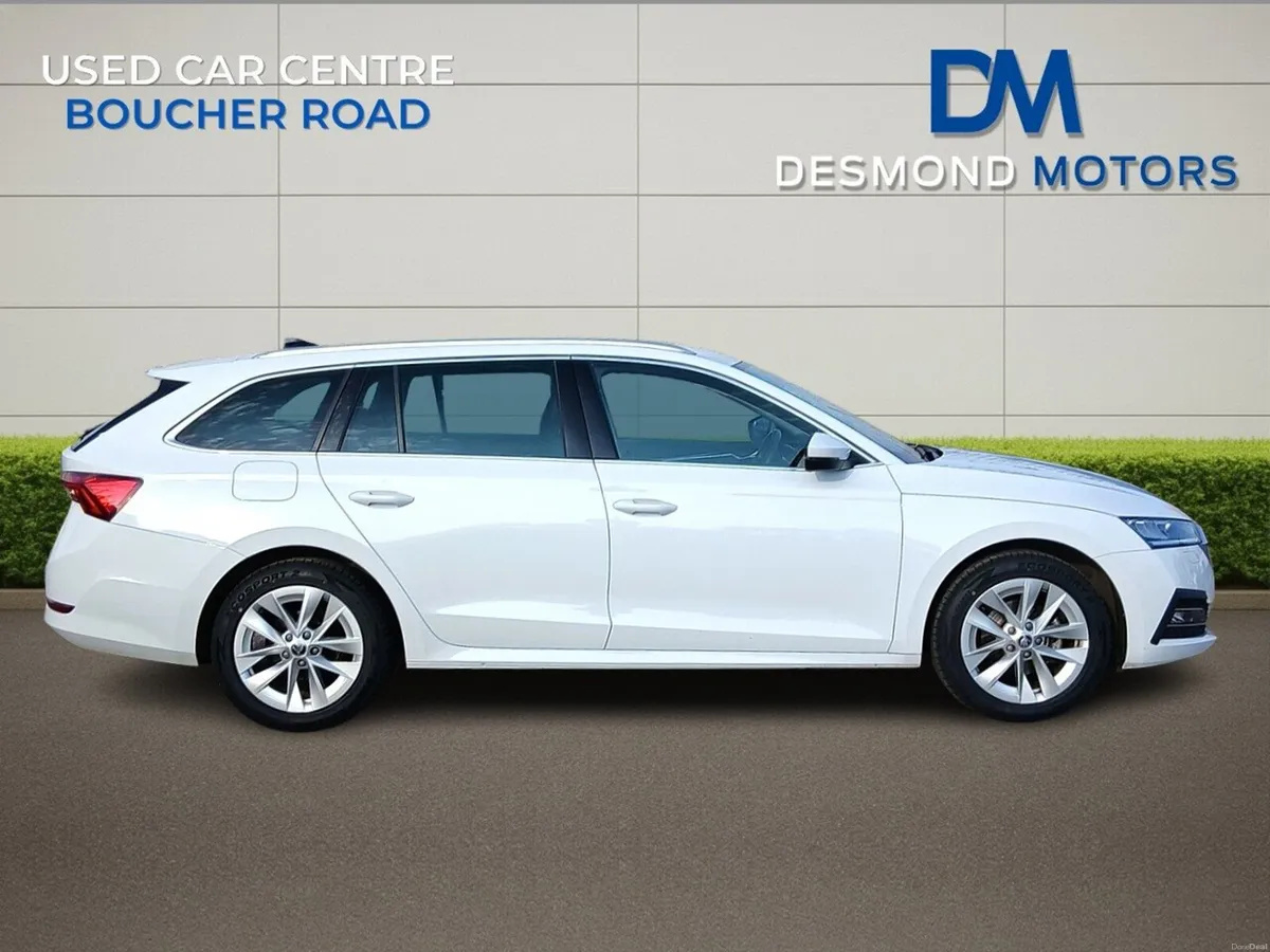 Skoda Octavia 2023 - Image 3